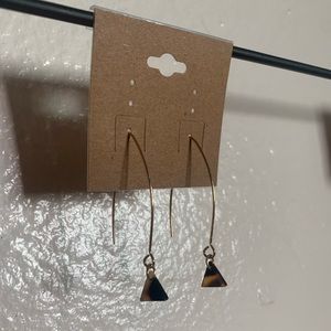 Triangle Earrings 🤎
